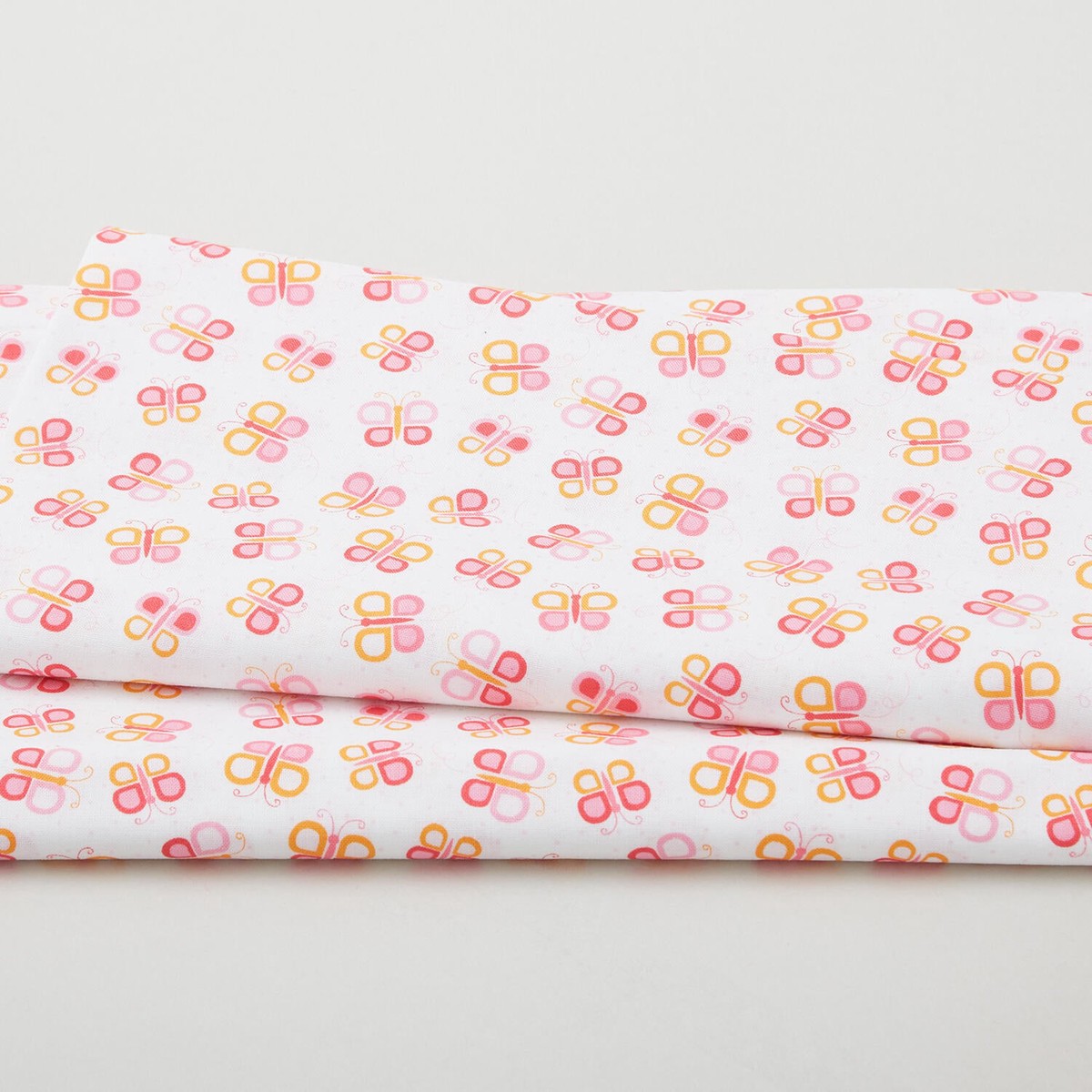daisy-up-butterfly-swirl-pink-2-yard-cut