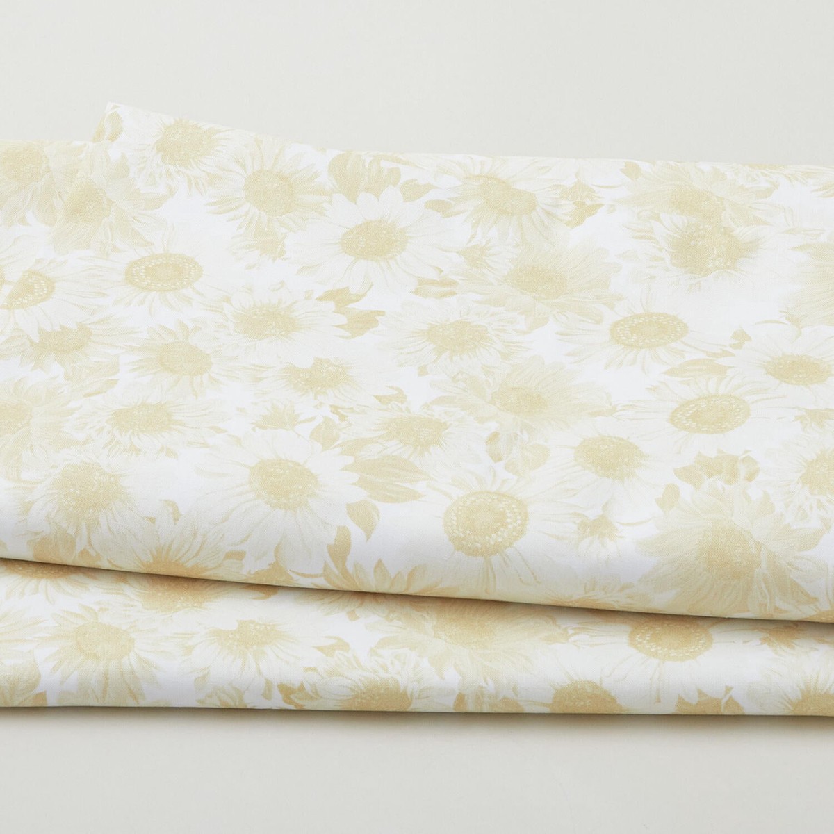 sunflower-whispers-108-cream-3-yard-cut