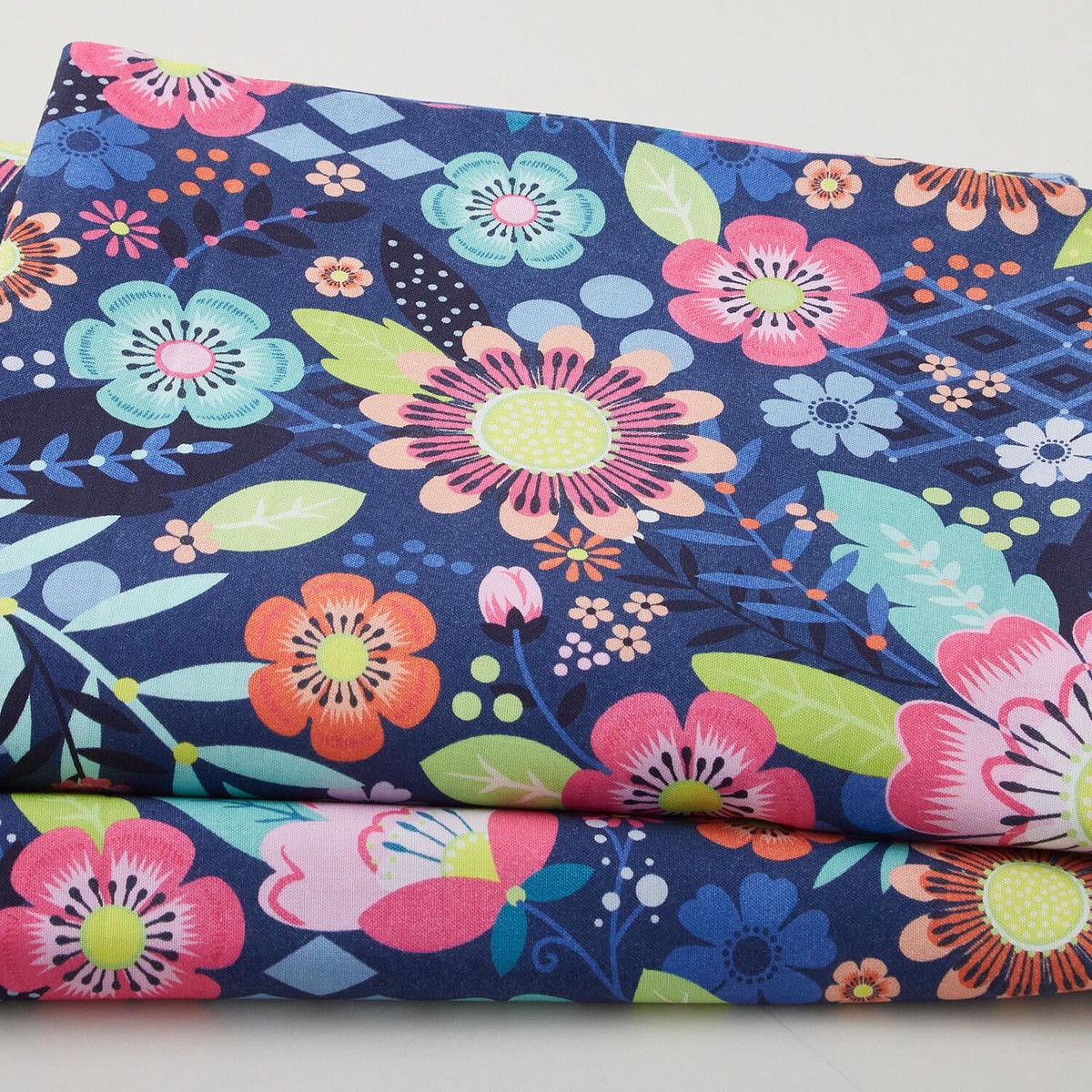 festival-on-108-widebacks-navy-3-yard-cut