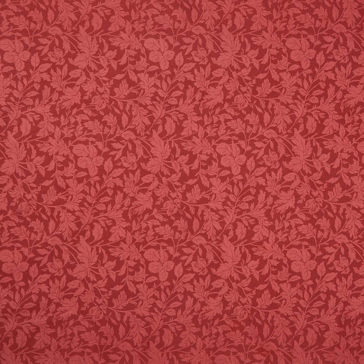regal-rose-tonal-leaves-red-yardage