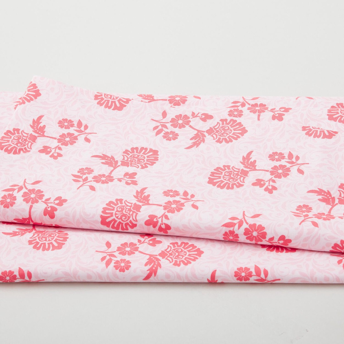 french-romance-sophie-pink-2-yard-cut