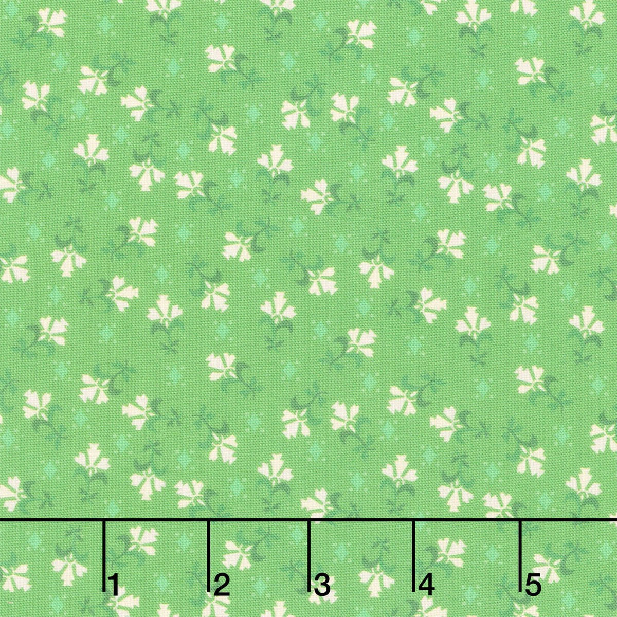 fabric-market-tossed-foulard-clover-yardage