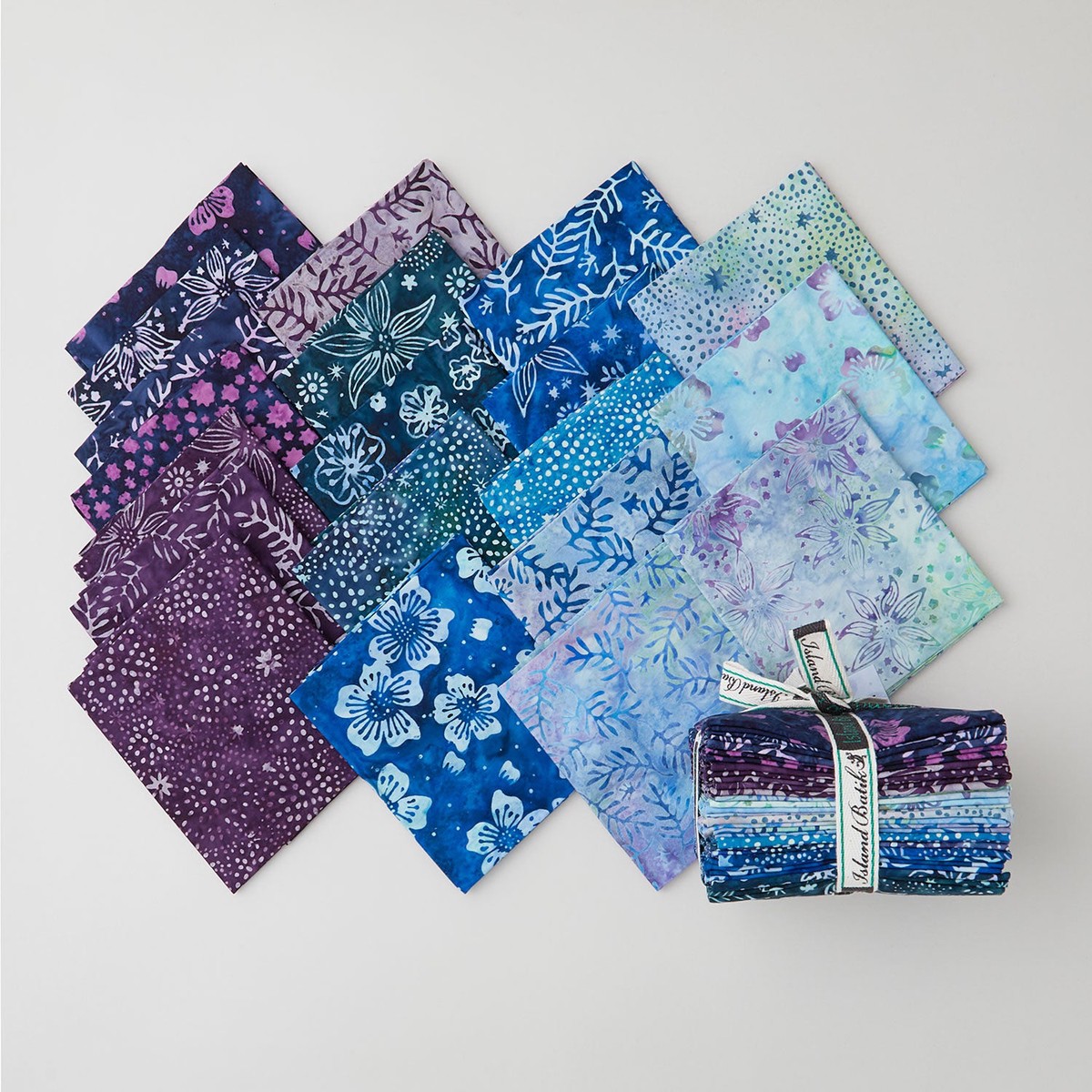 shadow-blooms-batiks-fat-quarter-bundle