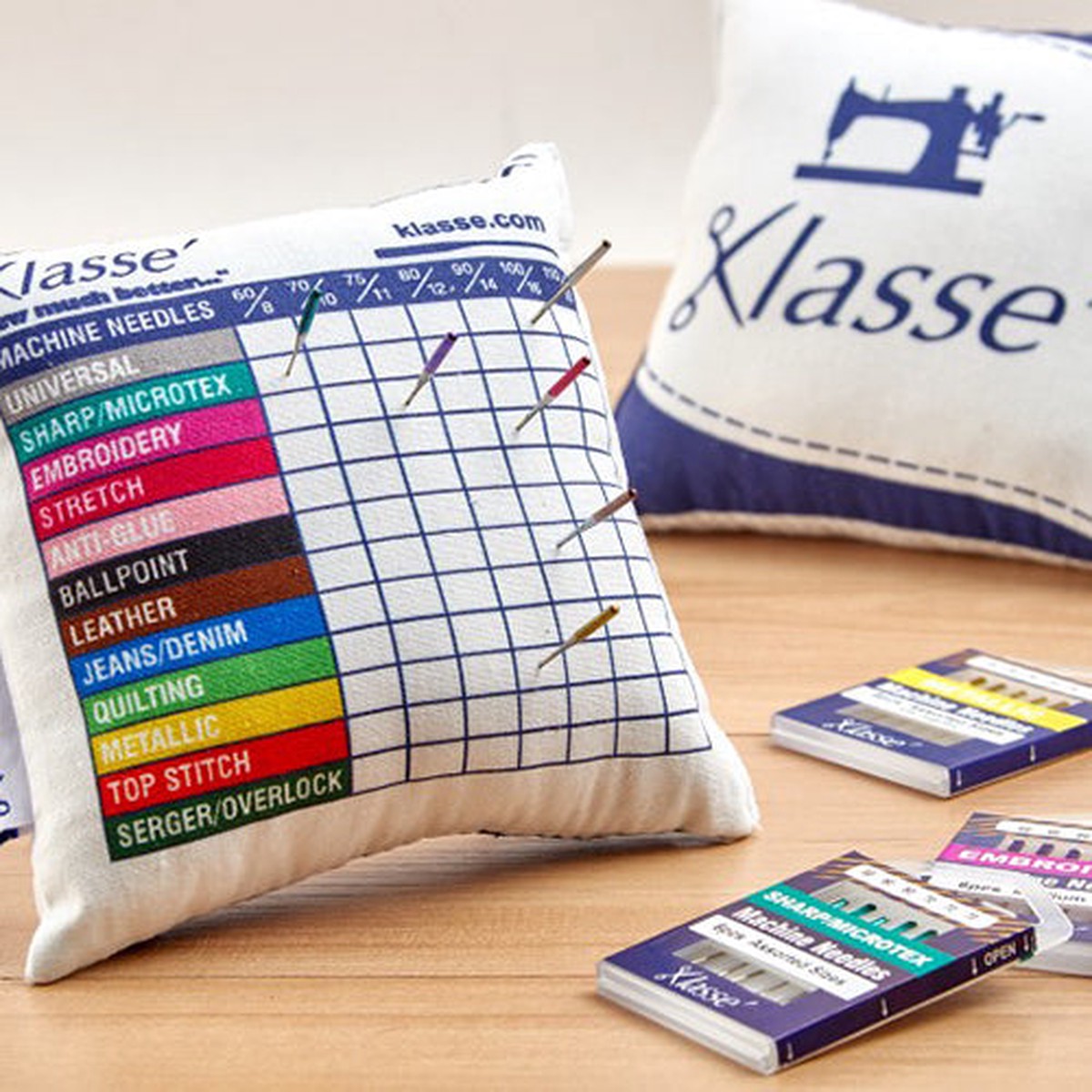 needle-holder-pin-cushion