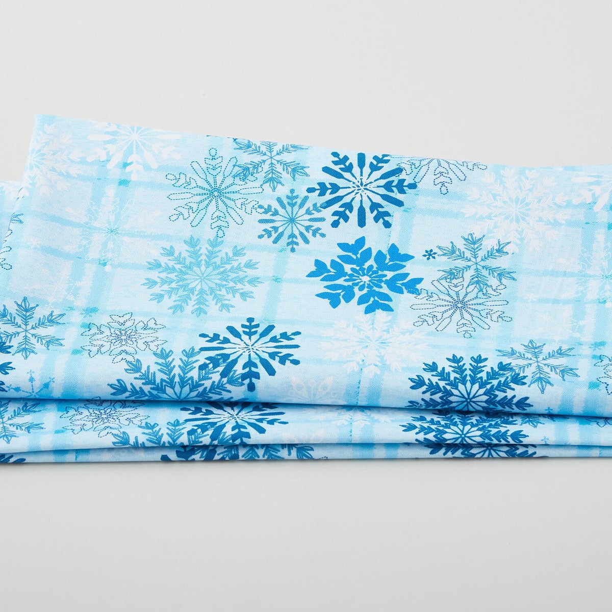 winter-farm-house-plaid-snowflake-plaid-light-blue-2-yard-cut