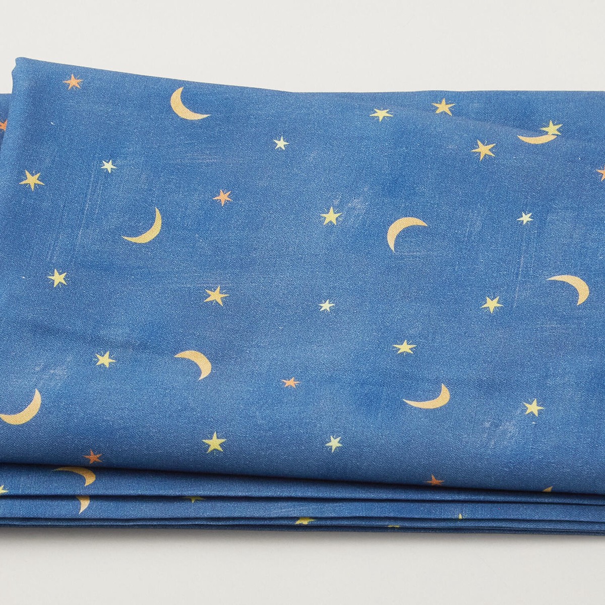 enchanted-unicorn-mystic-moon-navy-2-yard-cut