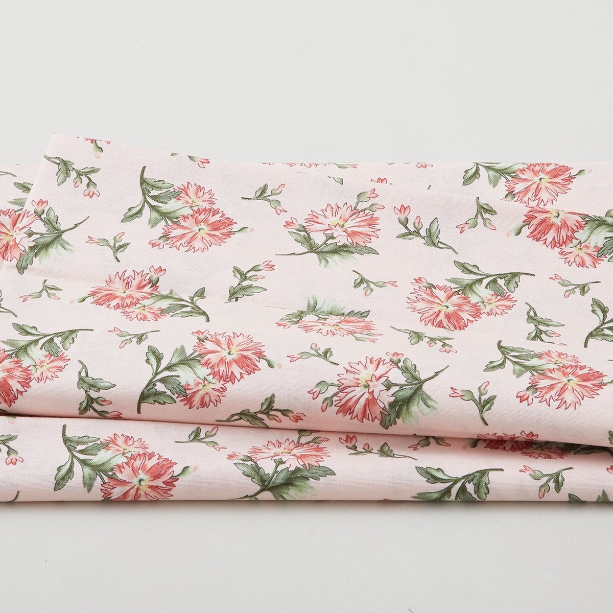 graceful-tossed-floral-pink-terra-cotta-2-yard-cut