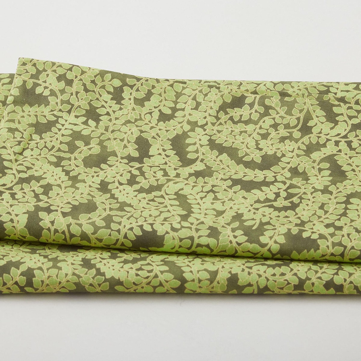 jeweled-autumn-favorites-ivy-2-yard-cut