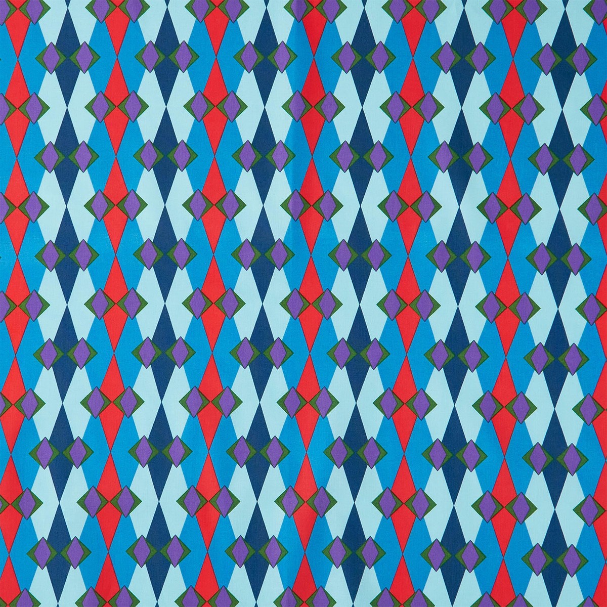 jumpstart-fractal-berry-yardage