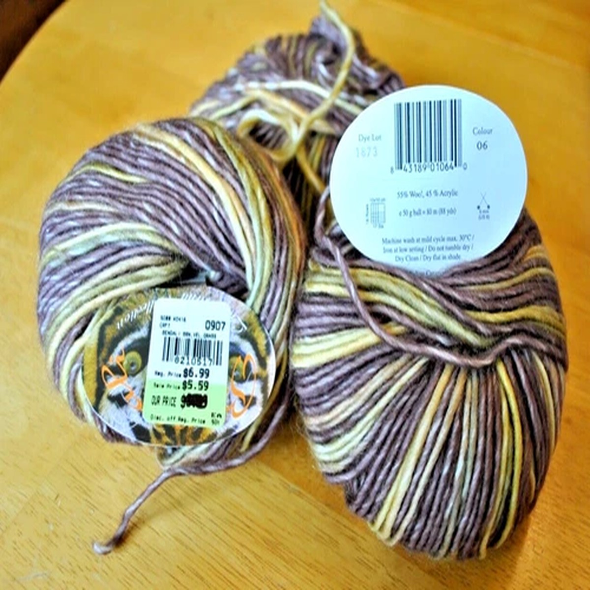3-queensland-bengali-mauve-gold-grn-yarn-skeins-55-wool-45-acrylic-50-g