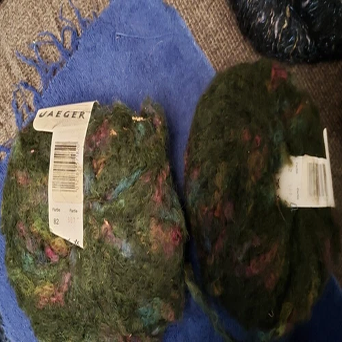 3-vintage-aero-jaeger-black-51-new-wool-47-poly-balls-of-yarn-2-partial