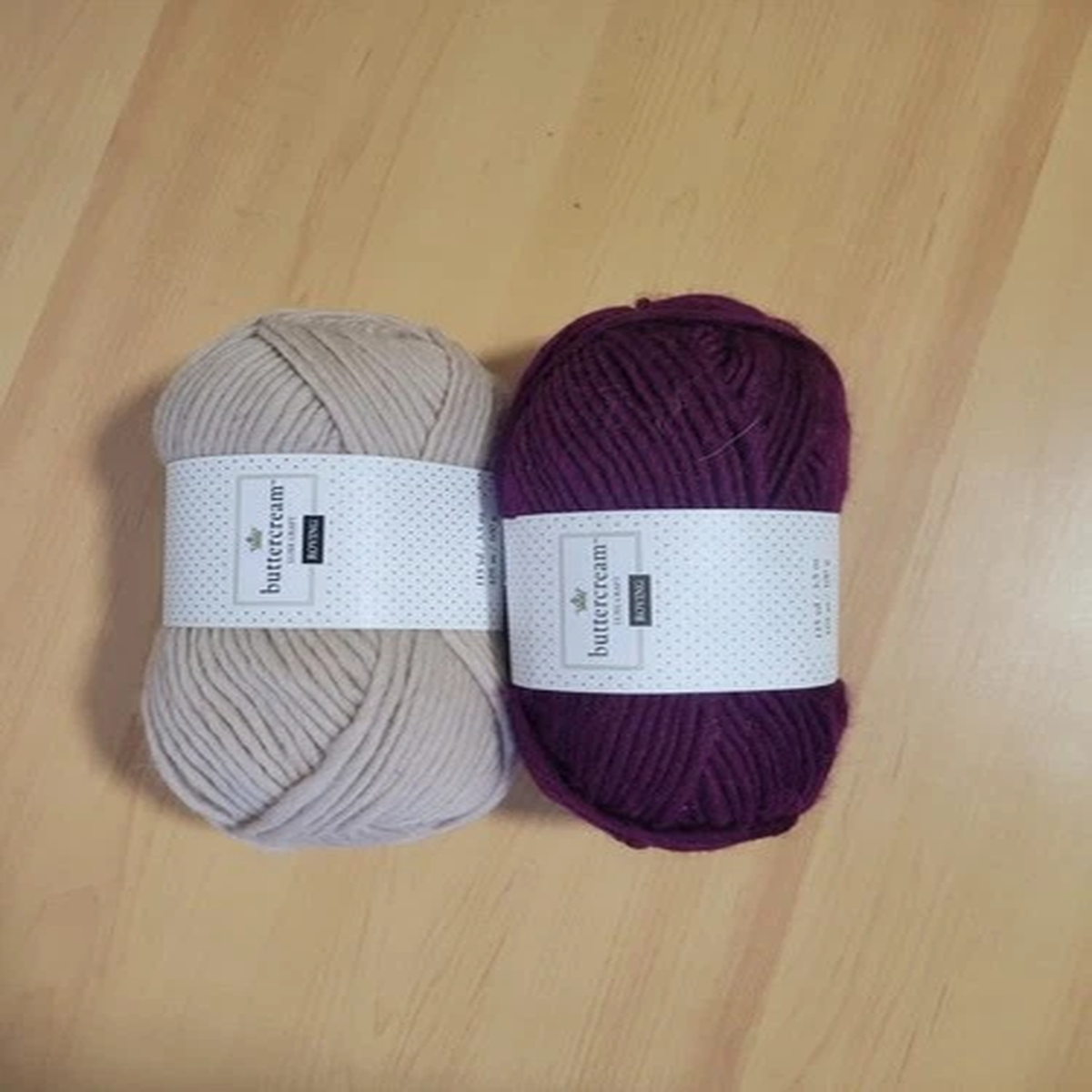 2-skeins-wool-yarn