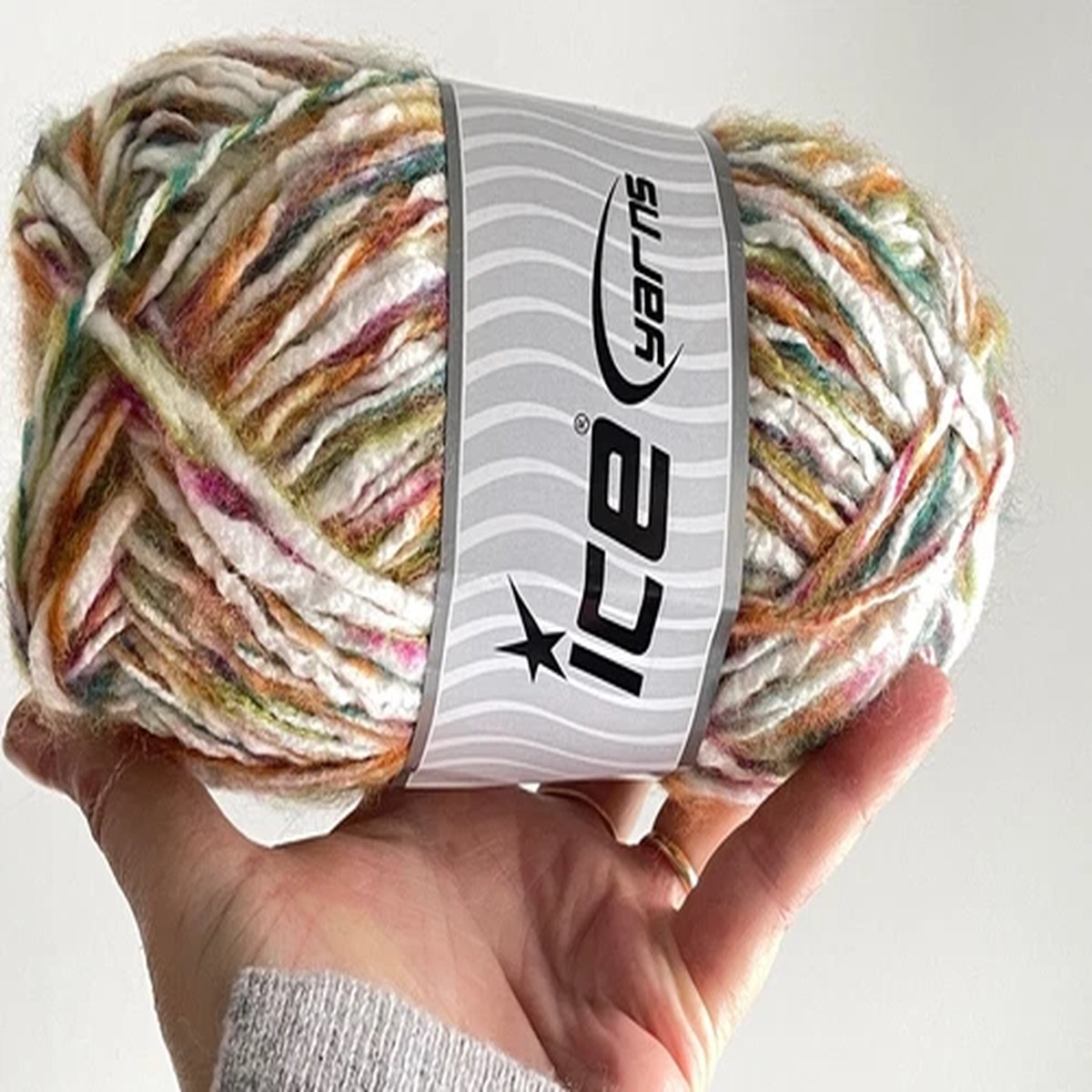 harvest-custom-blend-acrylic-wool-nylon-multistrand-yarn-71954-ice-100gr-131yds