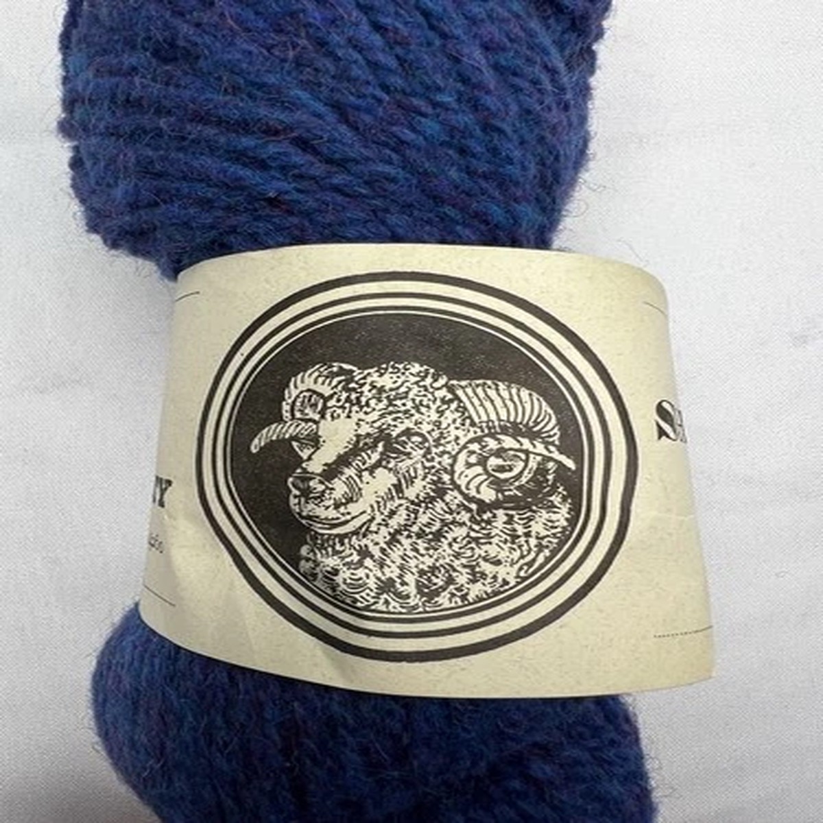 shaker-yarn-finest-2-ply-blue-loch-shetland-100-virgin-wool-maine-4-oz