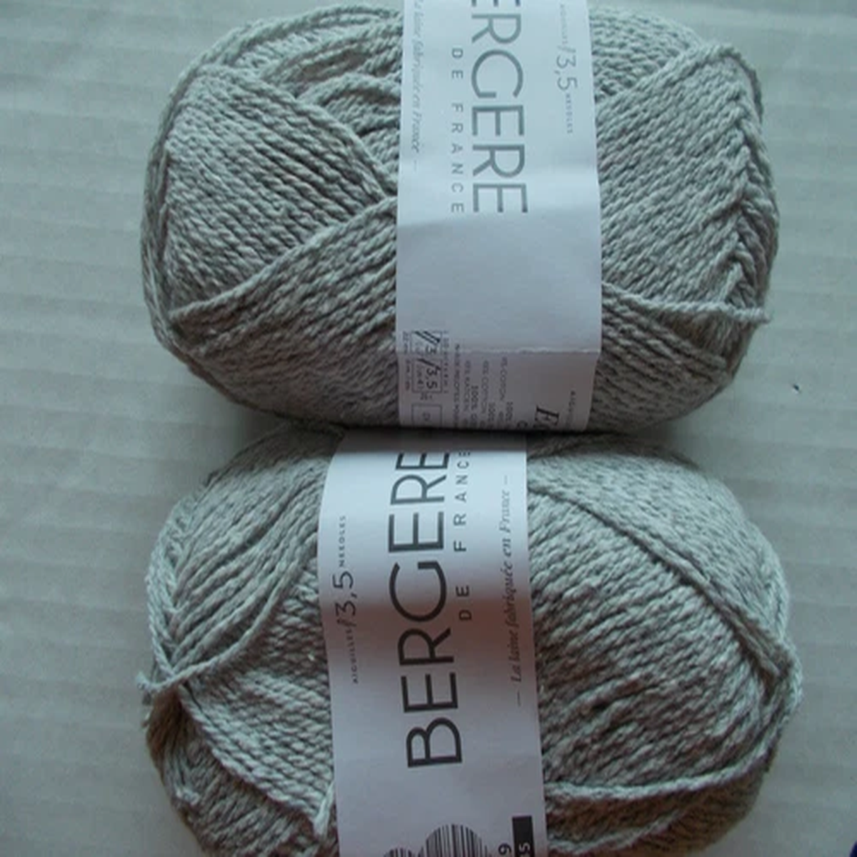 bergere-de-france-ecoton-cotton-blend-yarn-ozone-lot-of-2-142-yds-each