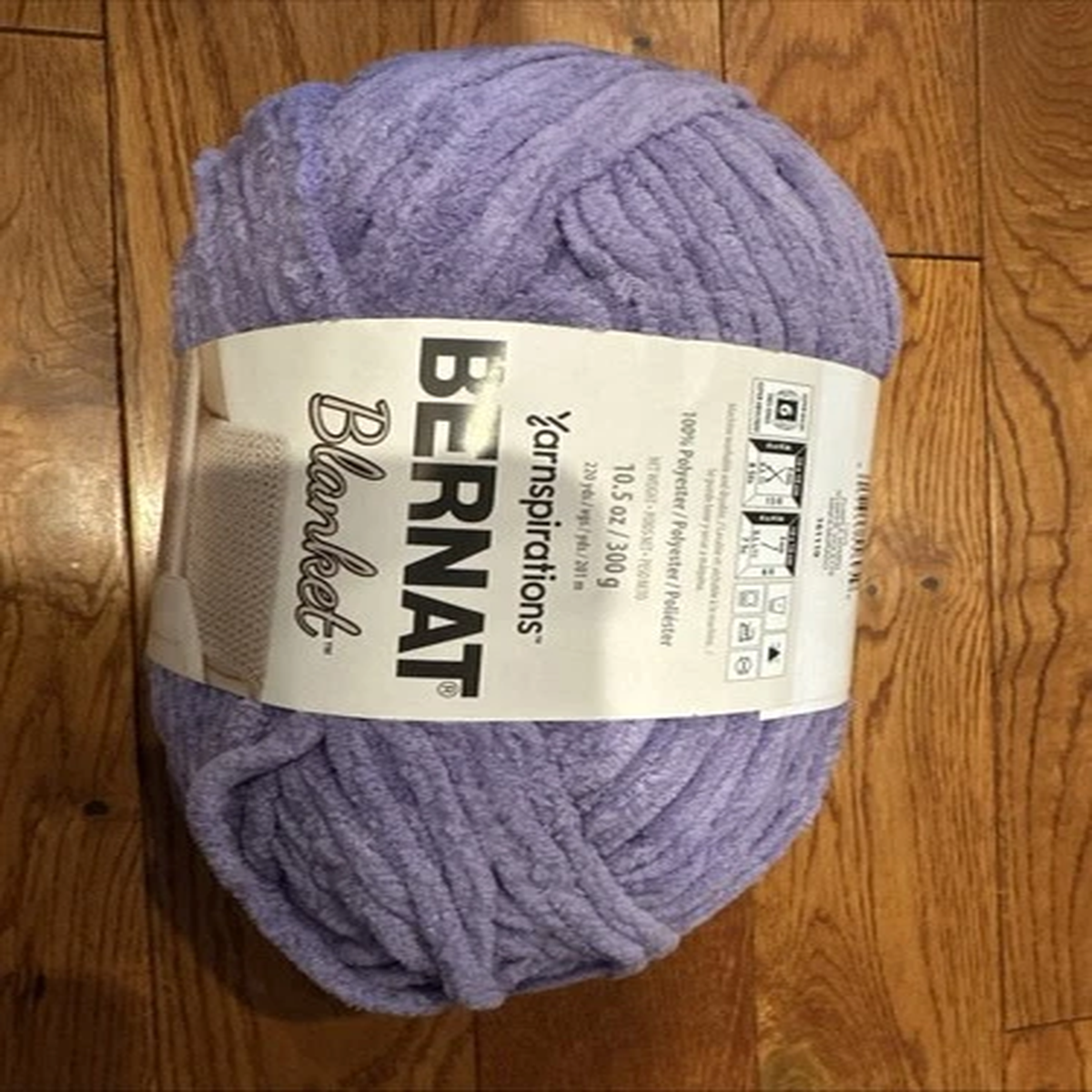 chenille-yarnspirations-bernat-blanket-yarn-10-5-oz-purple-nymph-super-bulky