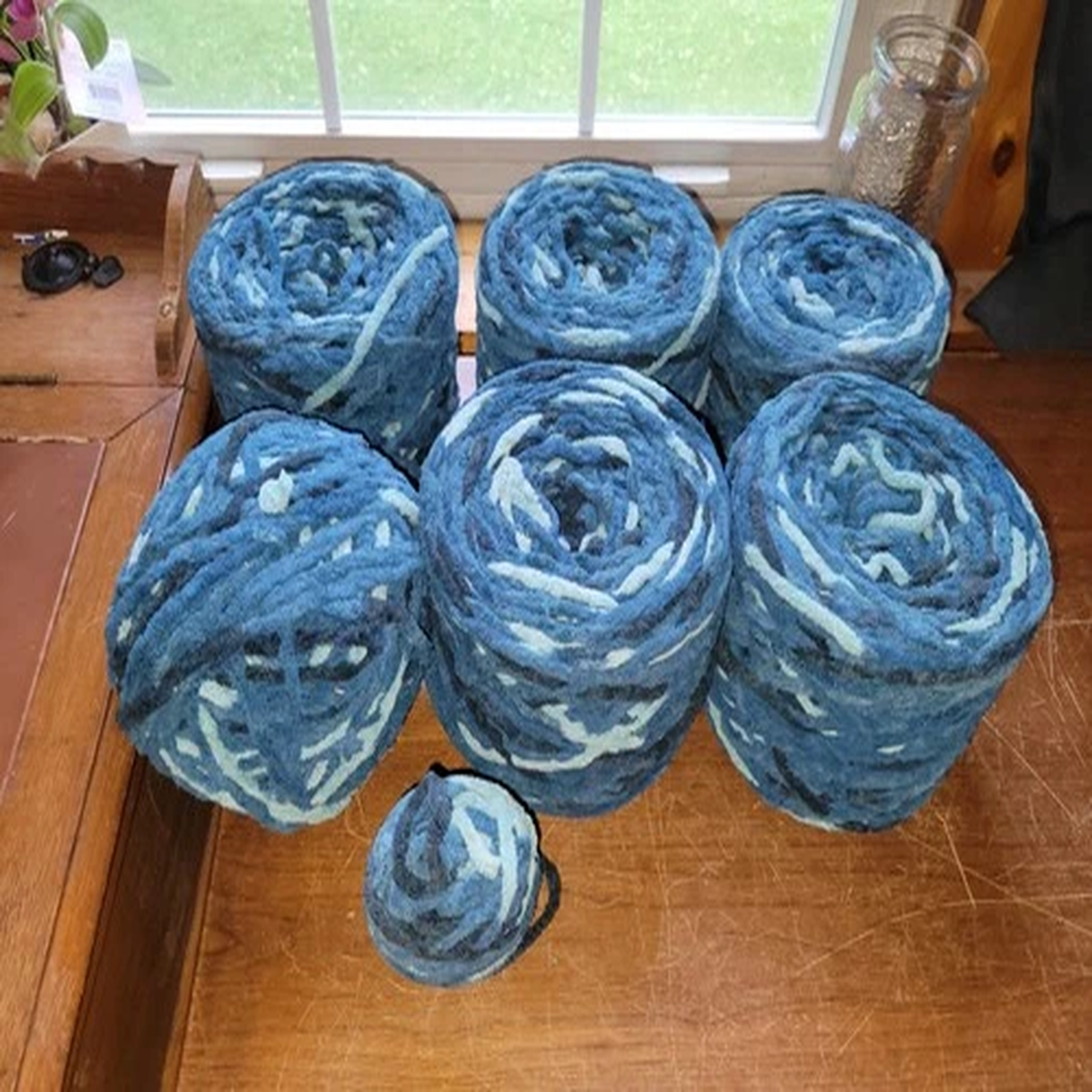 6-bernat-blanket-extra-yarn-cakes