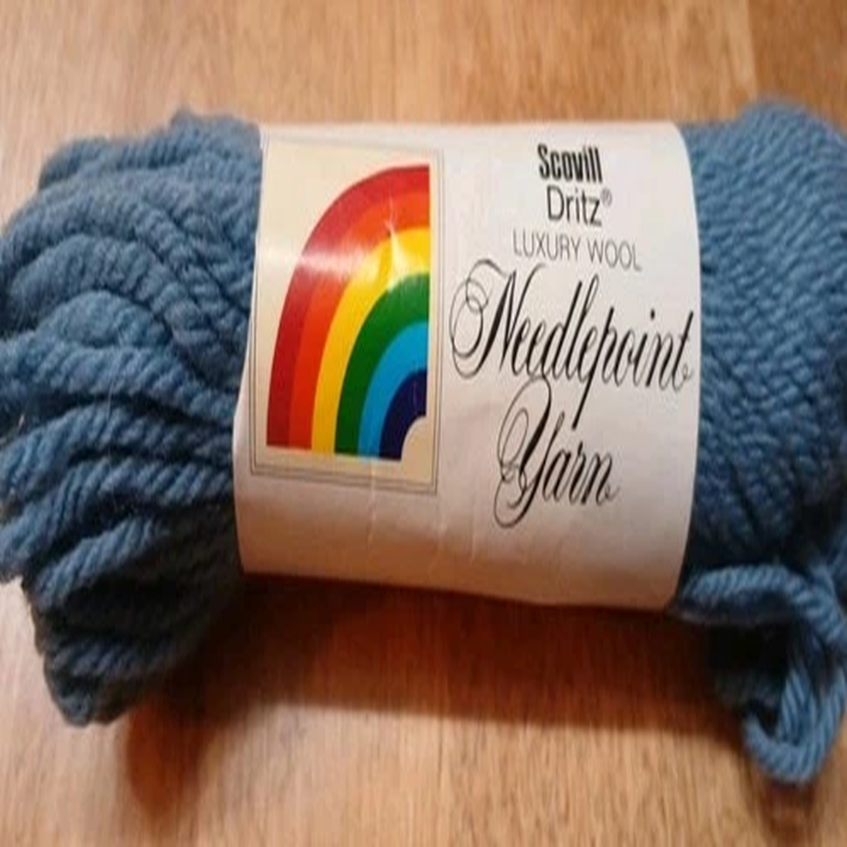 vintage-gobelin-blue-scovill-dritz-100-virgin-wool-yarn-558-55317