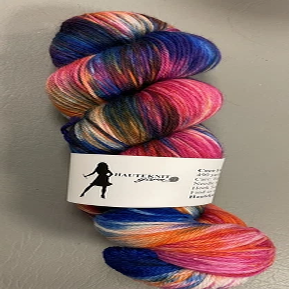 1-skein-hauteknit-yarn-400-yards-superwash-merino-wool-fingering