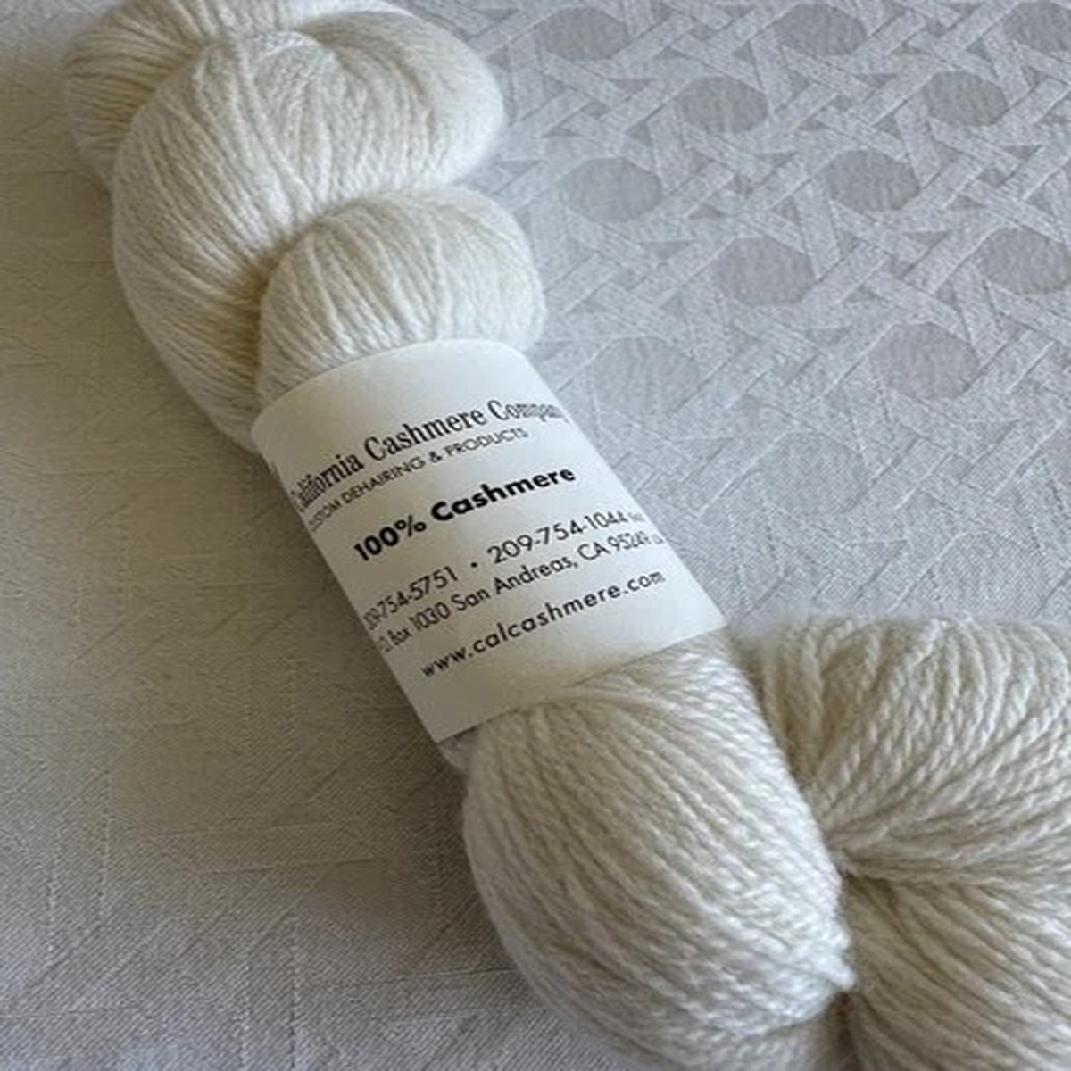 california-cashmere-yarn-scarf-kit-new
