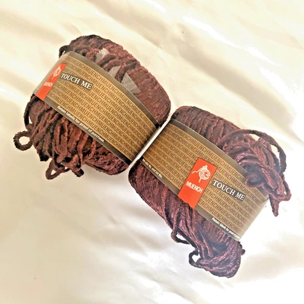 2-rolls-muench-touch-me-72-vicose-28-new-wool-burgundy