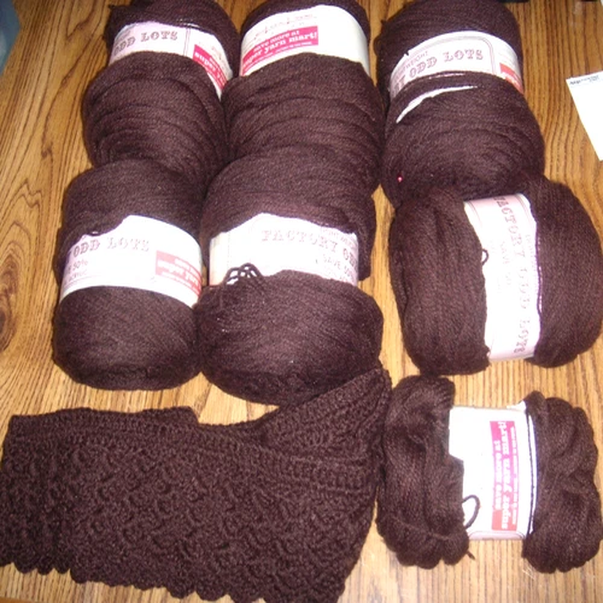 7-skeins-looks-purple-or-brown-yarn-embroidery-chrochet-100-wool-2lb-8oz