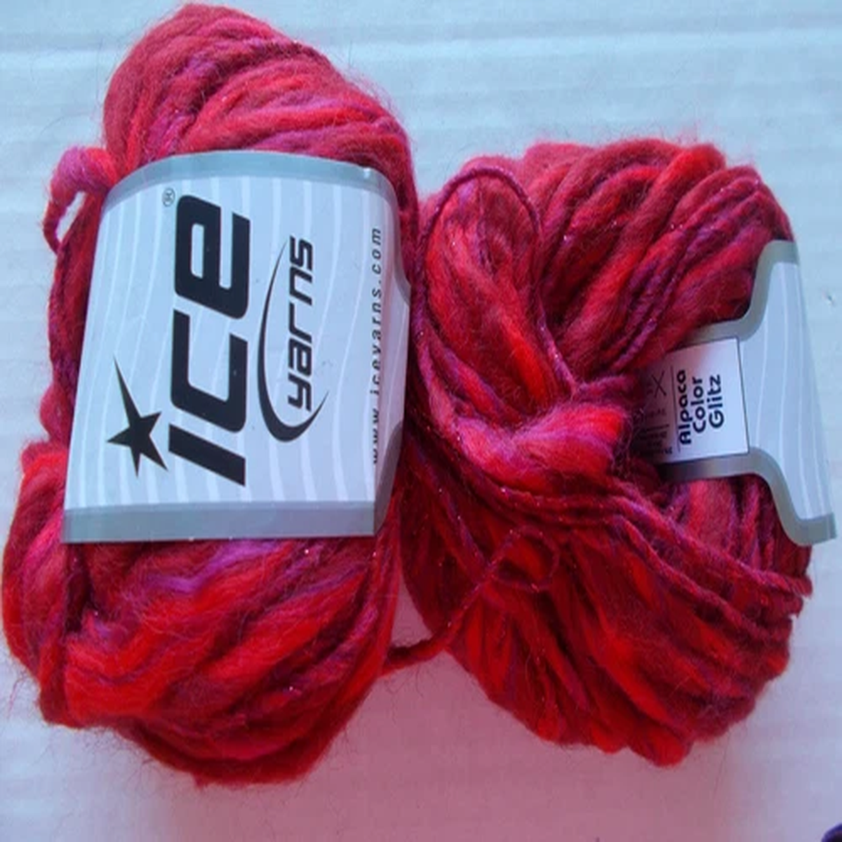 ice-yarns-alpaca-color-glitz-textured-yarn-red-shades-lot-of-2-66-yds-ea
