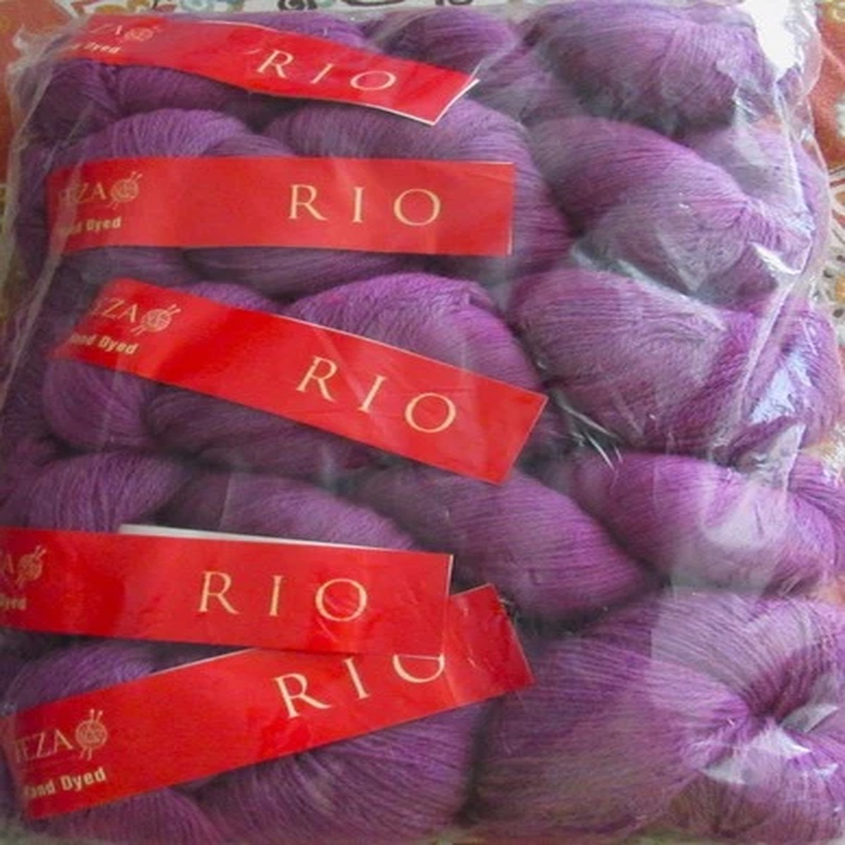 5-hanks-540-yd-ea-feza-rio-67-wool-32-cashmere-luxury-yarn-14-plum-gradient