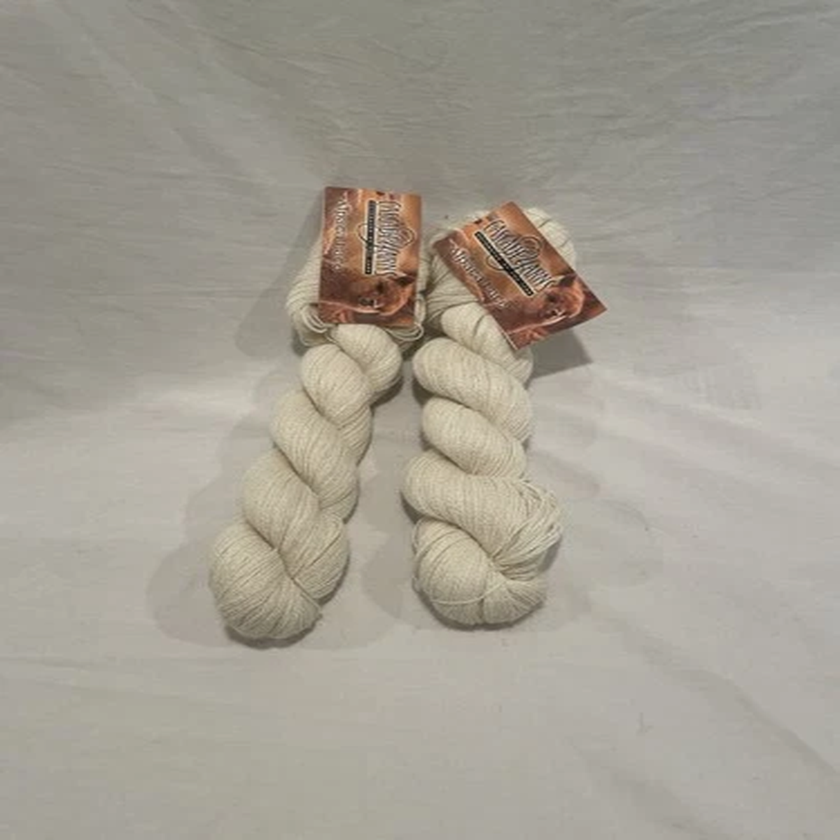 cascade-yarns-alpaca-lace-1405-white
