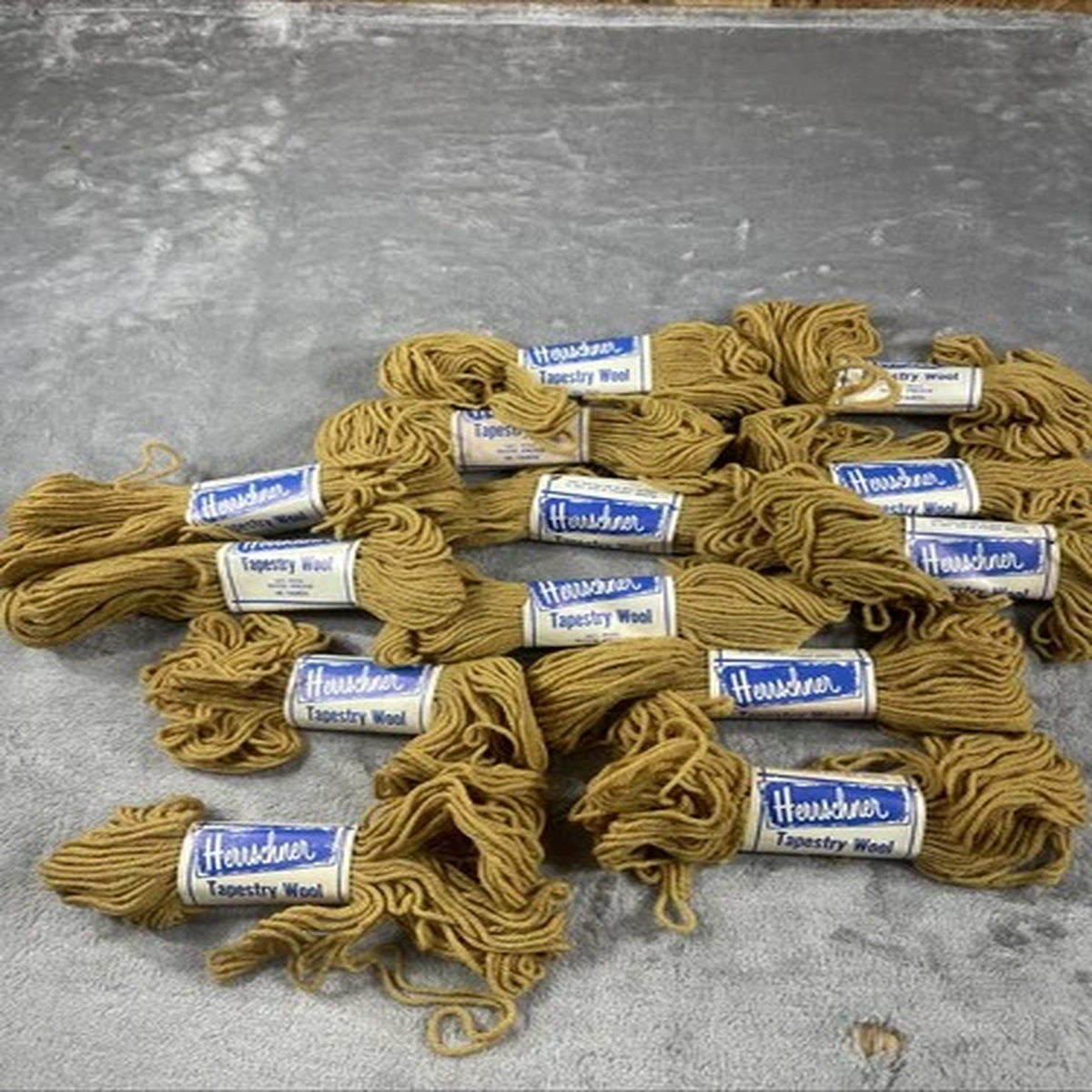 herrschner-tapestry-wool-yarn-art-6-5635-color-310-lot-13-40-yards-each