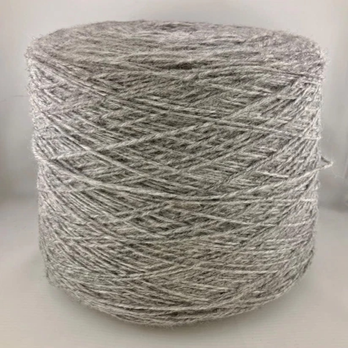 100-wool-chunky-knitting-yarn-grey