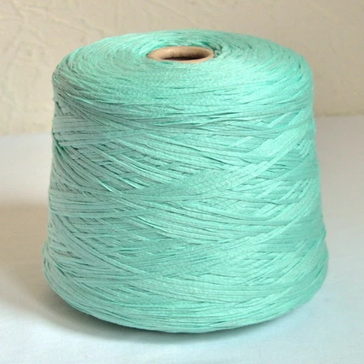 italian-100-merino-wool-yarns-2-2-lb-1000-grams-cone