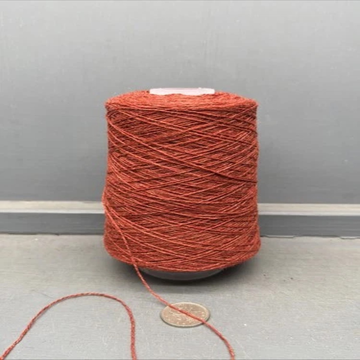 ytyf-200g-2-14nm-100-geelong-lambswool-lamaine-dark-rust-orange-3-ply-wool