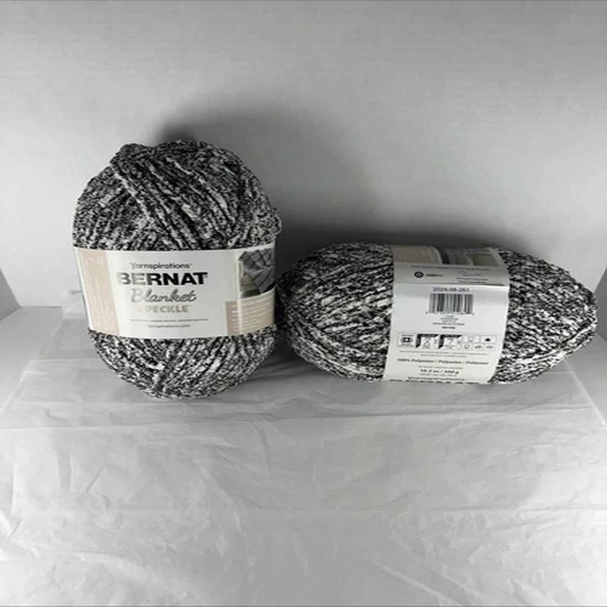 bernat-blanket-speckle-yarn-typewriter-super-bulky-super-soft-price-per-skein