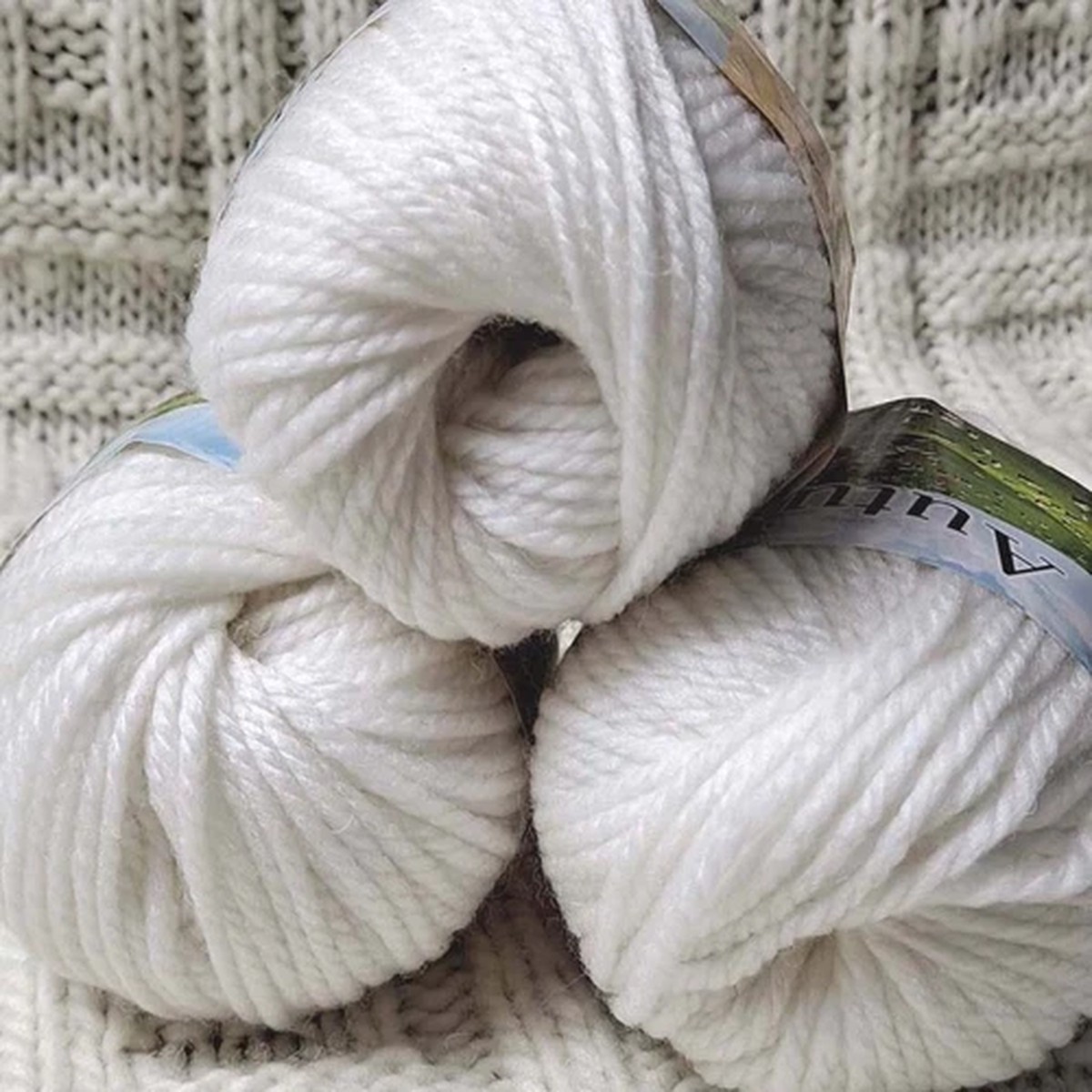 sale-3ballsx50g-wool-velvet-warm-rug-blankets-hand-crocheted-knitting-yarn-01
