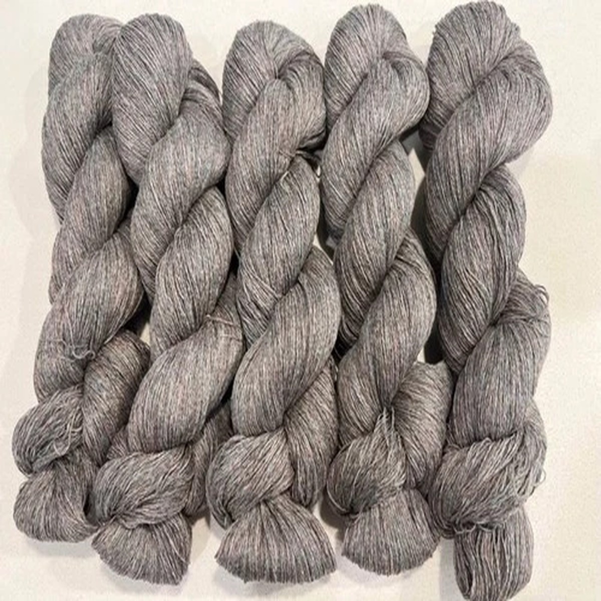 shetland-tweed-soft-lambswool-knitting-wool-yarn-500g