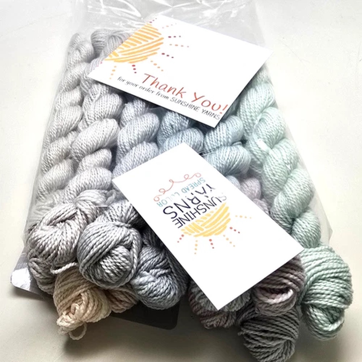 sunshine-yarns-march-gradient-kit-handdyed-set-12x85-yd-hanks-classic-merino-tm