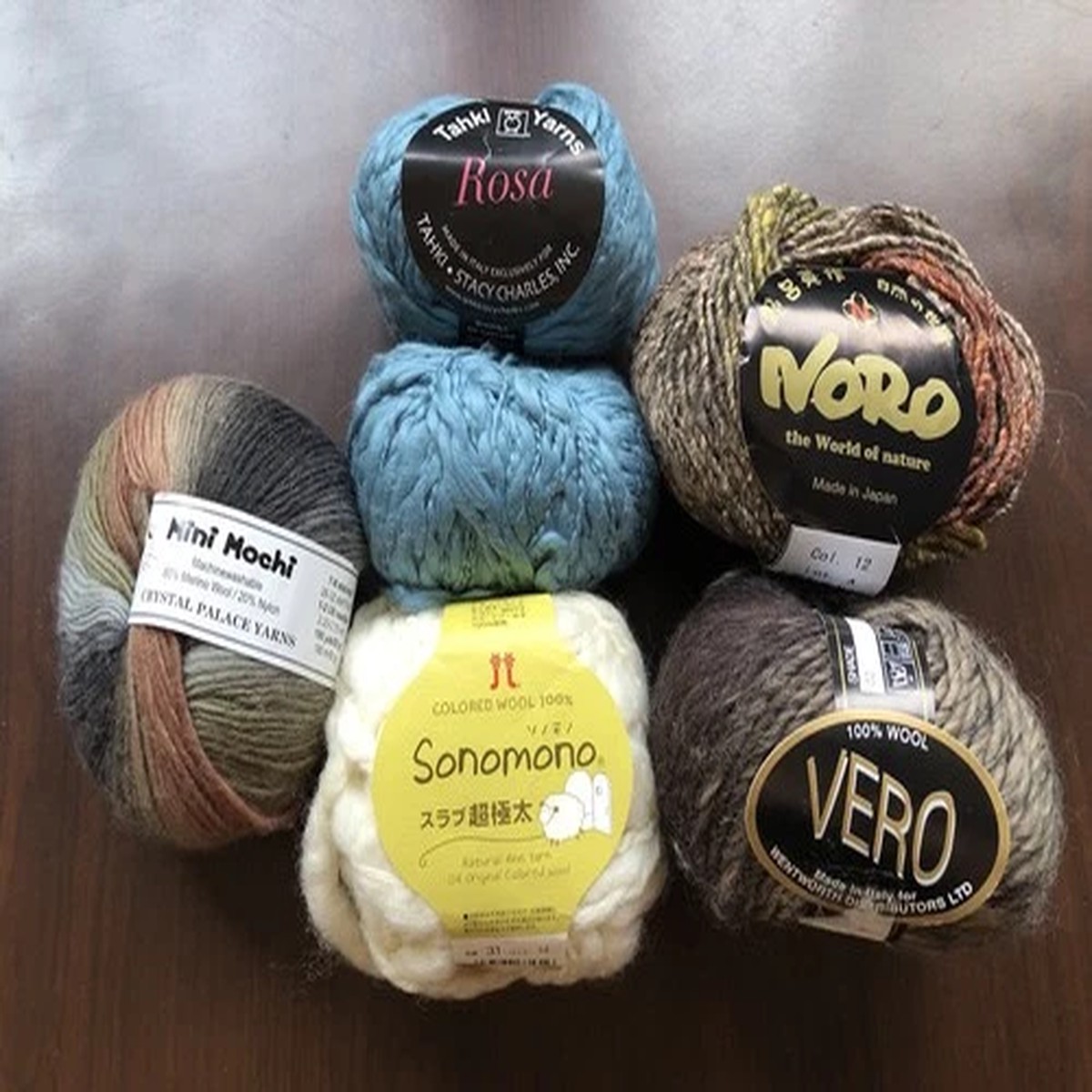 mixed-lot-of-yarn-tahiki-noro-vero-mini-mochi-sonomono