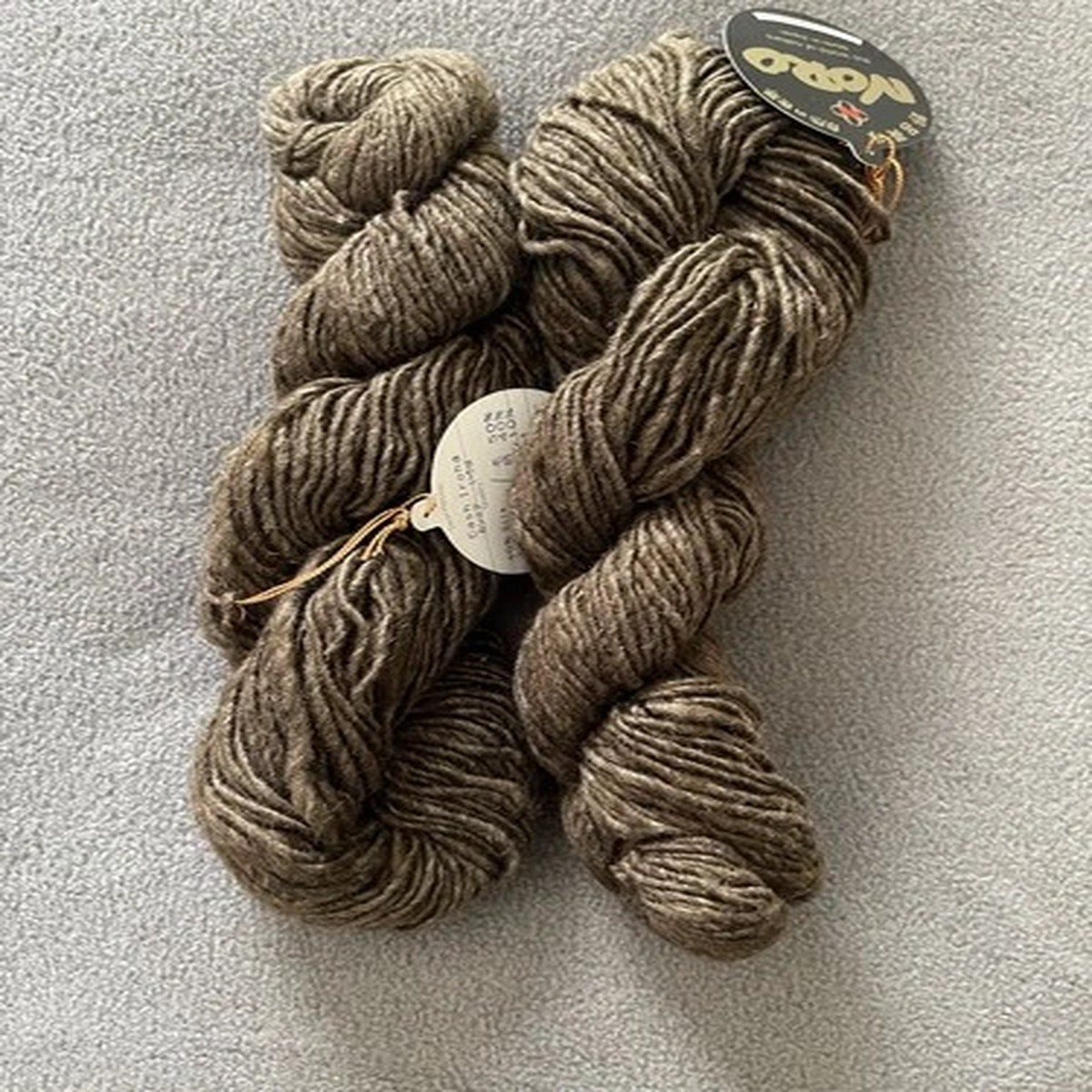 noro-yarn-cash-iroha-brown