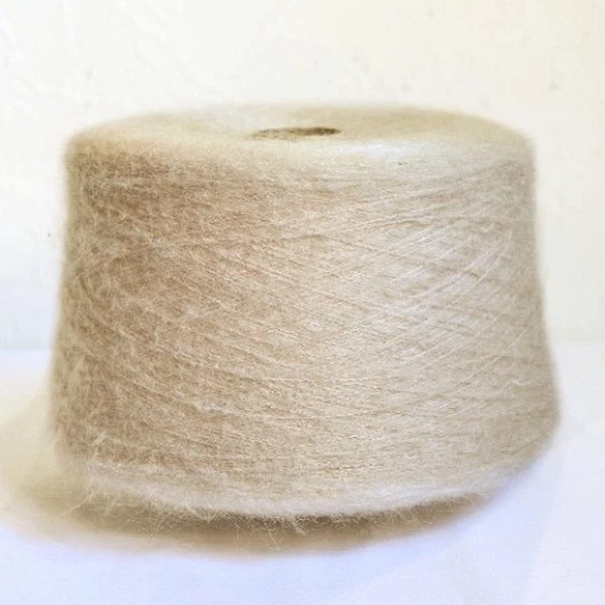 italian-kid-mohair-knitting-crocheting-yarns-10-6-oz-300-grams-balls-or-cone