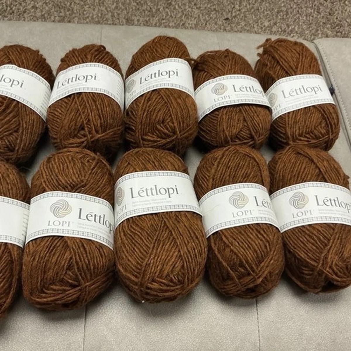 lopi-lettlopi-icelandic-wool-yarn-color-9427-dye-lot-0088-10-new-skeins-50g-ea