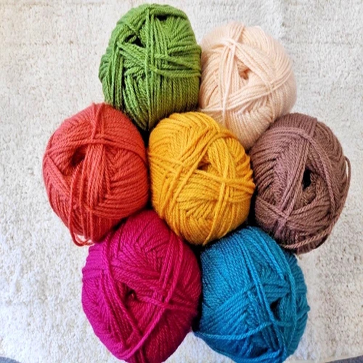 so-crafty-knitting-crochet-aran-double-knitting-dk-yarn-wool-100g-ball-new