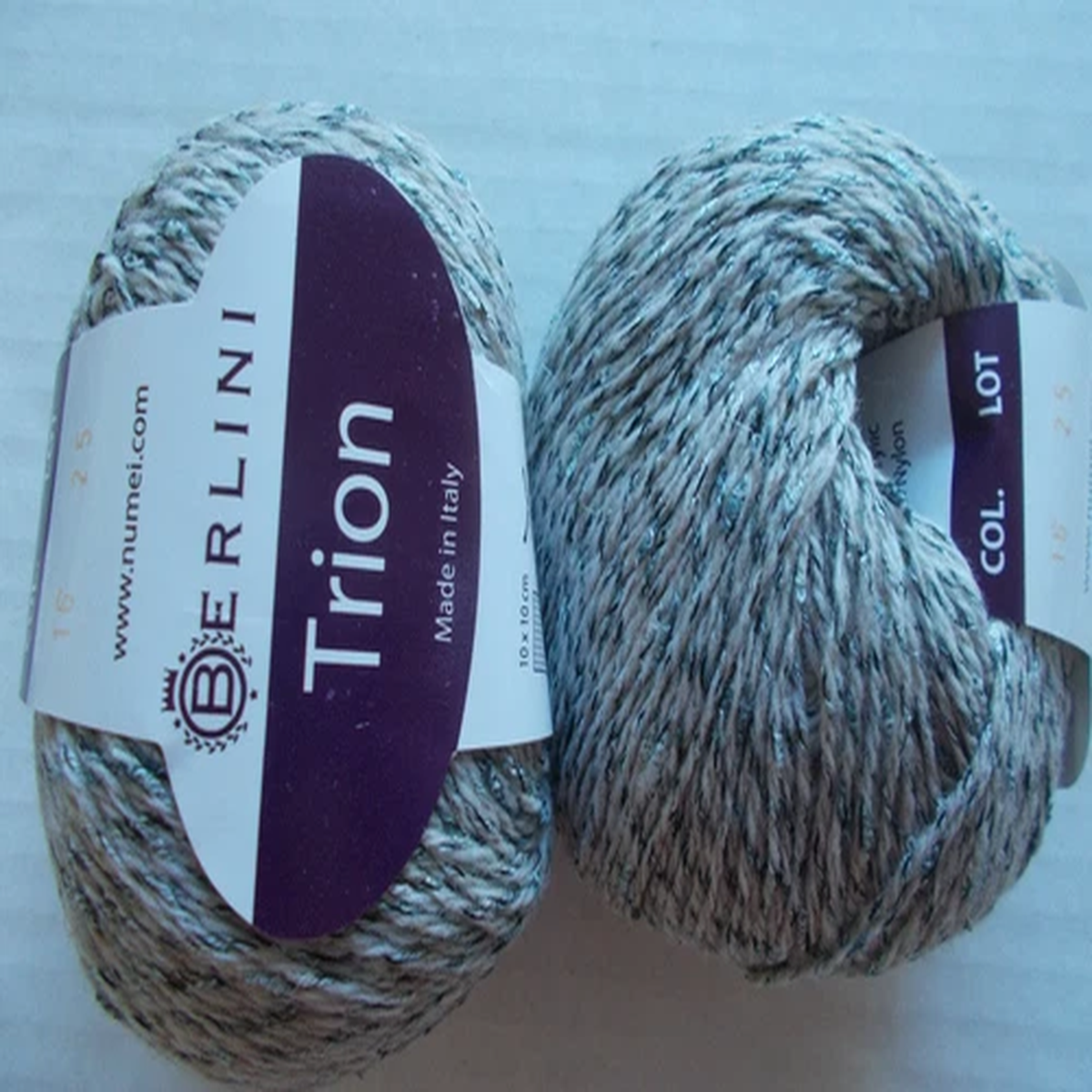 berlini-trion-wool-blend-twist-yarn-dove-light-gray-lot-of-2-180-yds-ea