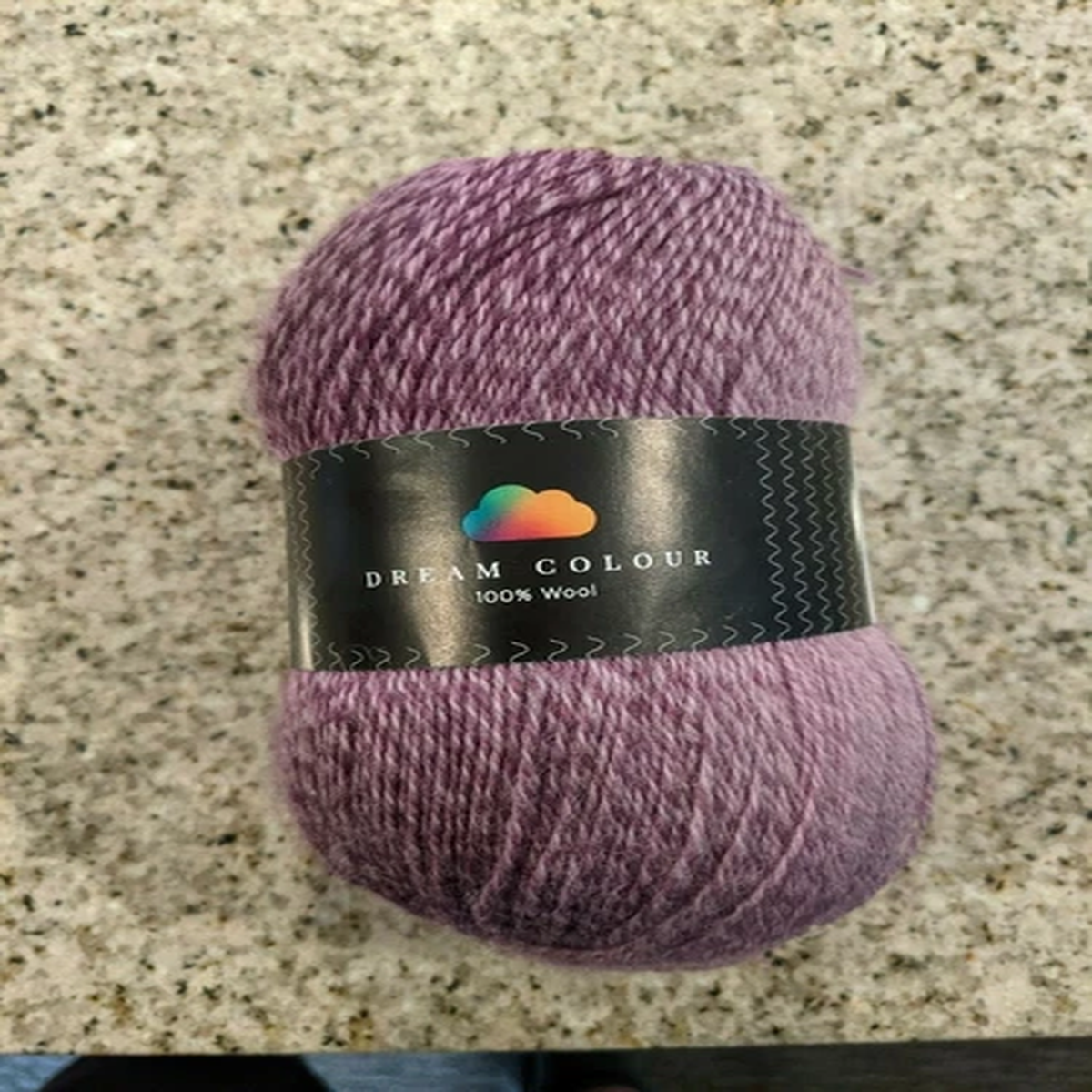 hobbii-dream-colour-vitorian-plum-19-100-wool-100-g-3-5-oz-400-m-437-yds