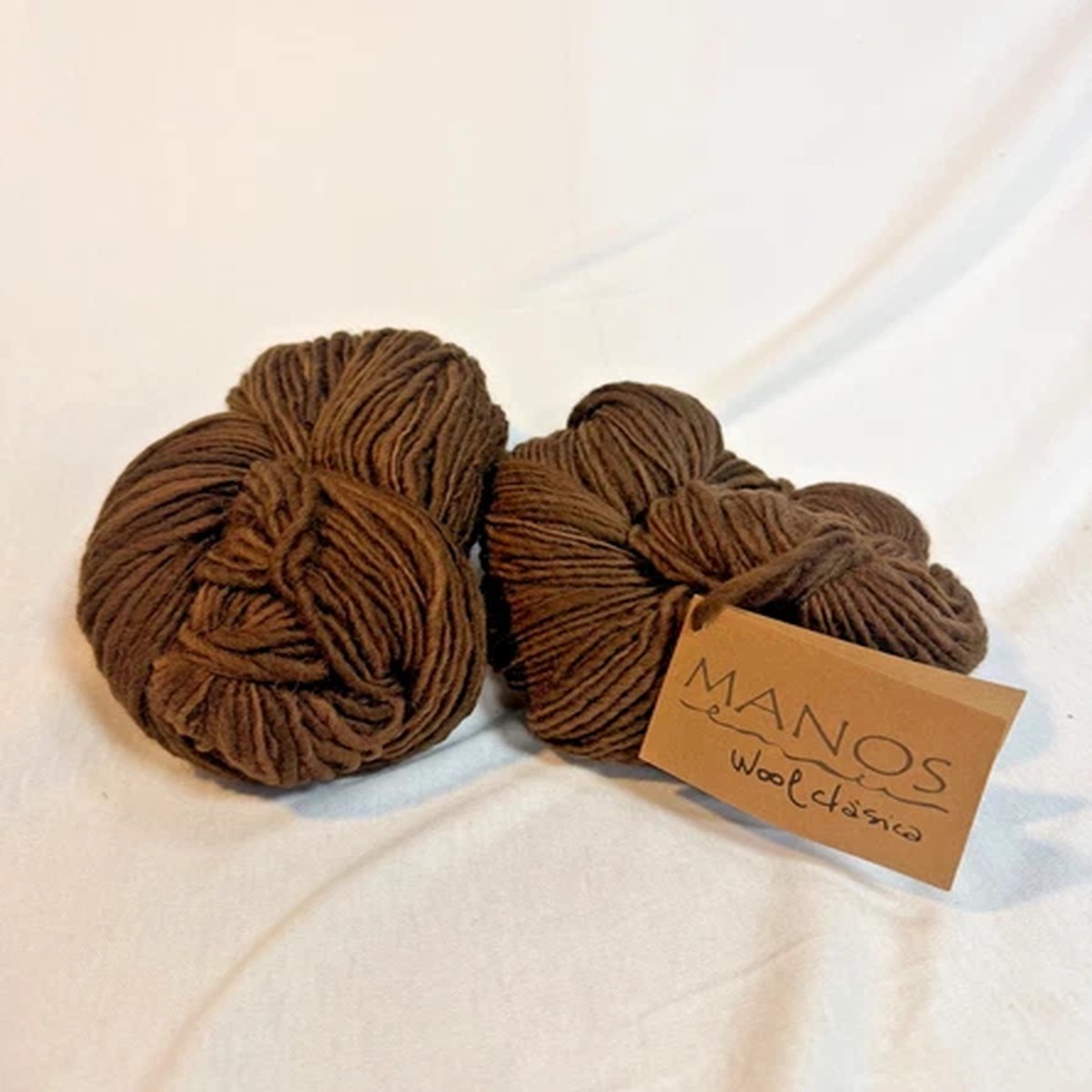 manos-del-uruguay-wool-clasica-yarn-2-skeins-brown-handspun-pure-wool-kettle-dye