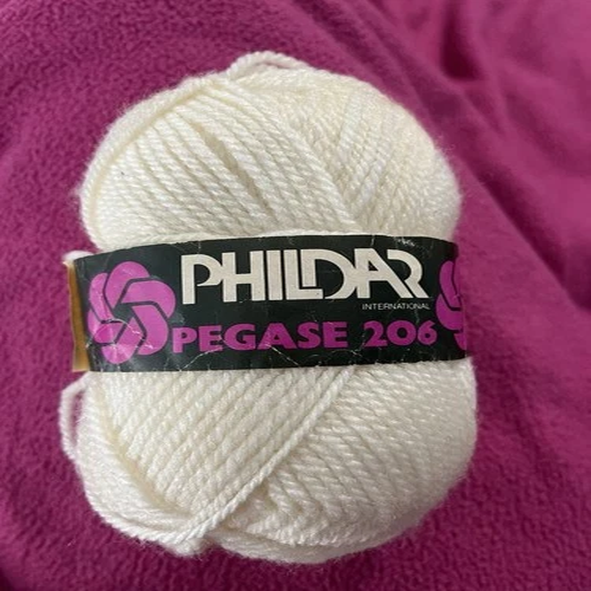 phildar-pegase-206-yarn-80-acrylic-20-wool-50-g-white-cream