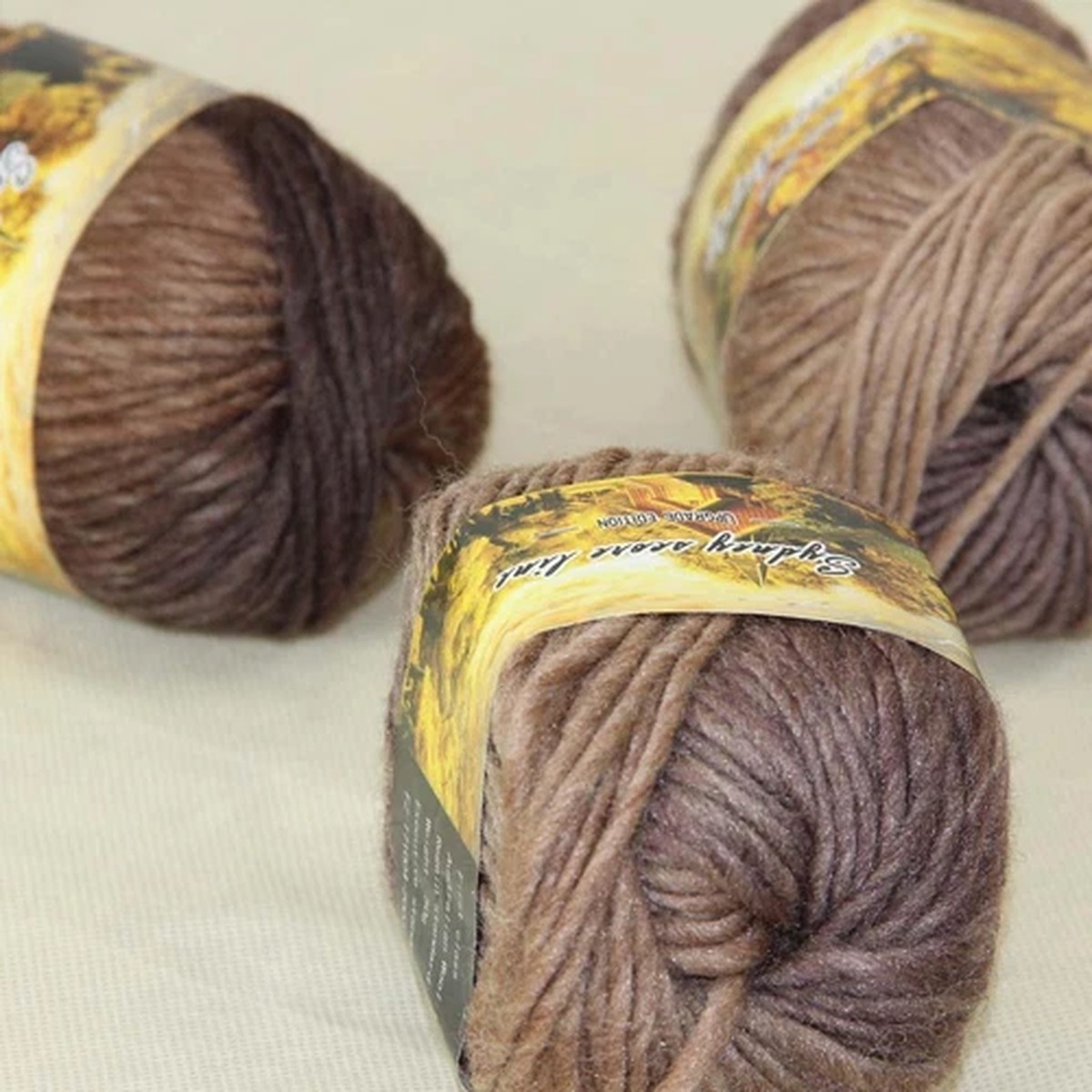 sale-3-skeins-x-50g-rainbows-coarse-hand-knit-wool-yarn-vintage-shawl-scarves-06