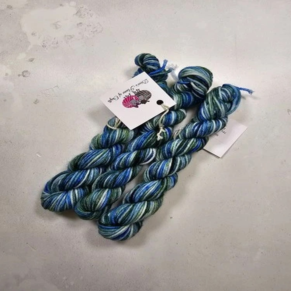 sw-merino-nylon-dk-weight-yarn-mini-d304-20-g