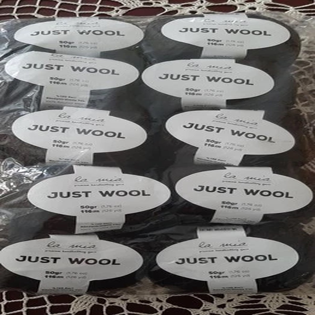 la-mia-just-wool-100-recycled-wool-yarn-sport-black-lt006-50g-116m-pack