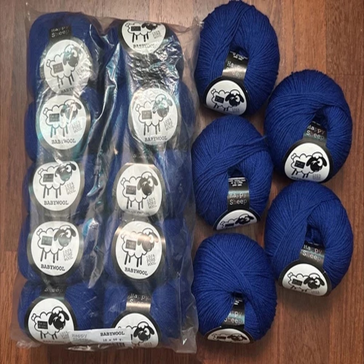 happy-sheep-babywool-yarn-blue-15-skein-bulk-lot-100-wool-sport-weight-soft